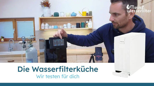 Jomi-Wasserfilteranlage im test in der Wasserfilterküche
