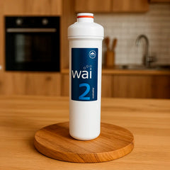 Osmose Ersatzfilter Stufe 2 Maunawai Intensivfilter für das PiConnect wai Unterbau-Filtersystem - stehend in warmer Küche