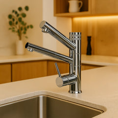 Der Pi 9180 M 3-Wege-Wasserhahn verchromt mit ausziehbarer Brause für Osmoseanlagen und Wasserfilter: Modell in einer Küche