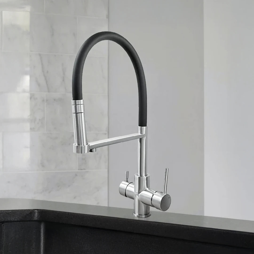 Der Vierwegehahn EW 412 von Evodrop  mit ausziehbarer Brause für Osmoseanlagen und Wasserfilter: In einer Küche