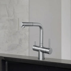 Der Vierwegehahn EW 416 von Evodrop  mit ausziehbarer Brause für Osmoseanlagen und Wasserfilter: In einer Küche